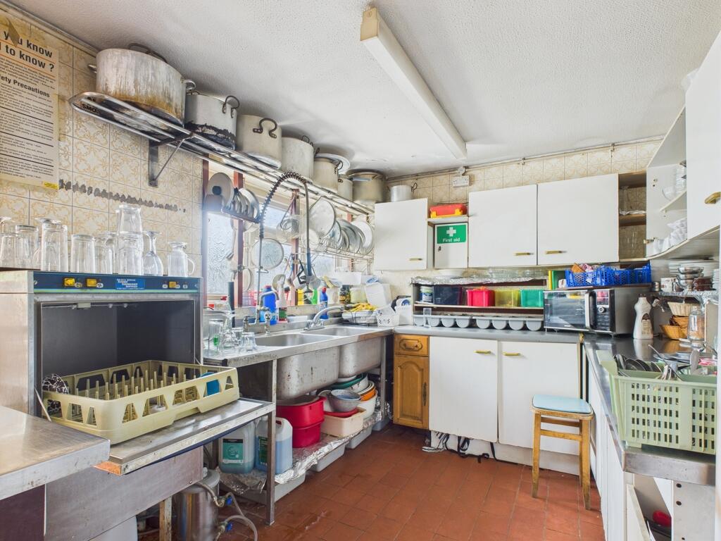 Additional image 5 of 58 Ham Road, Worthing, West Sussex, BN11 2QX