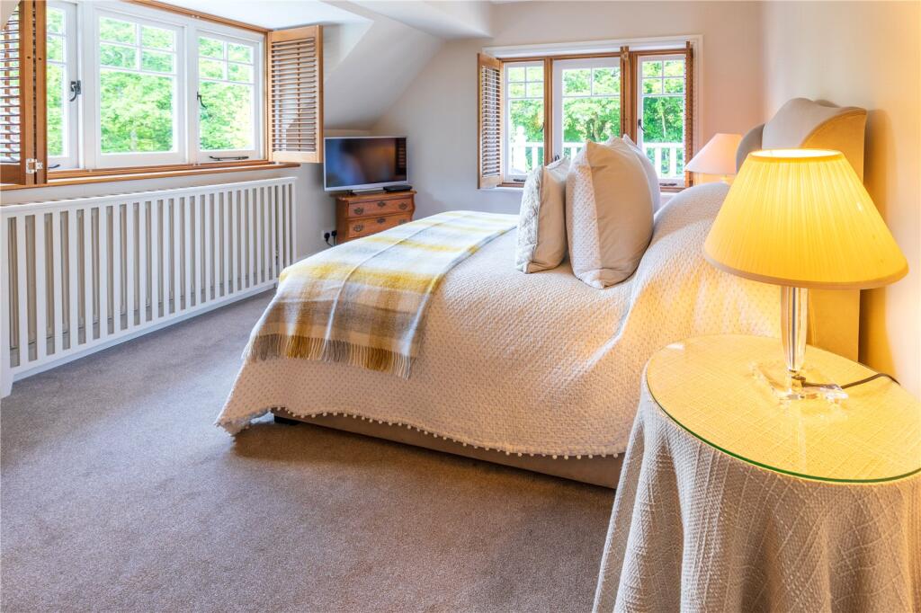 Additional image 18 of Hightown Hill, Ringwood, BH24