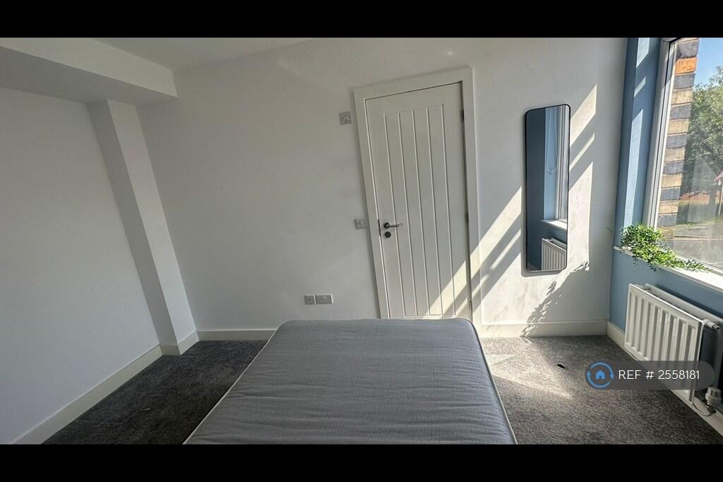 Additional image 17 of Rishton Lane, Bolton, BL3