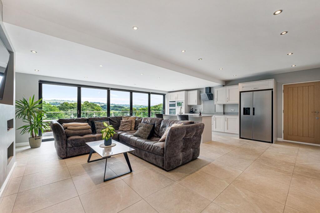 Additional image 10 of Hillside Avenue, Bromley Cross, Bolton, BL7