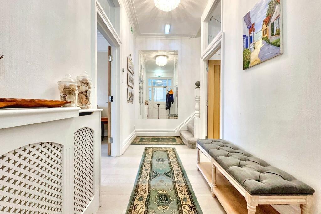 Additional image 7 of Alum Chine