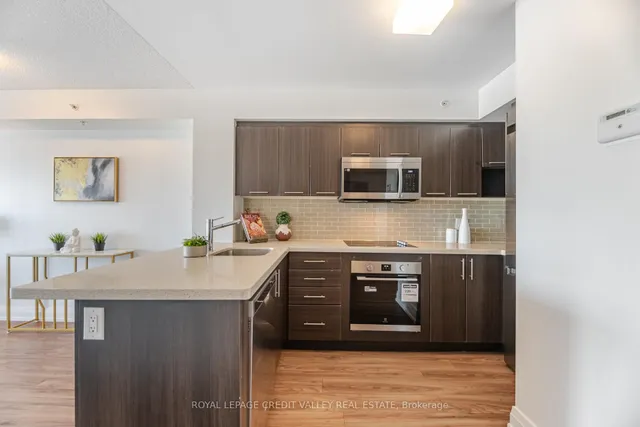 Additional image 7 of 565 Wilson Ave Unit W409