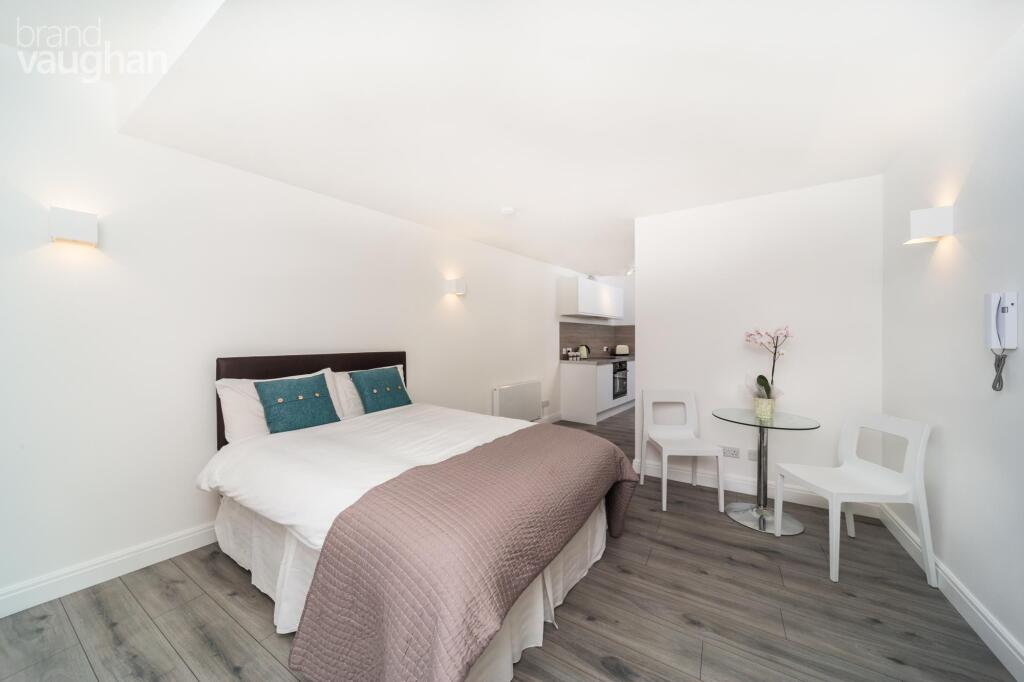 Additional image 3 of St Annes House, 49 Buckingham Place, Brighton, BN1