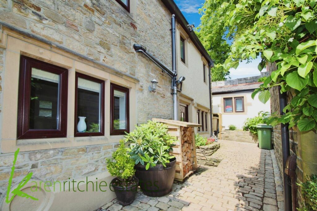 Additional image 26 of The Barn, Hollinhurst Drive