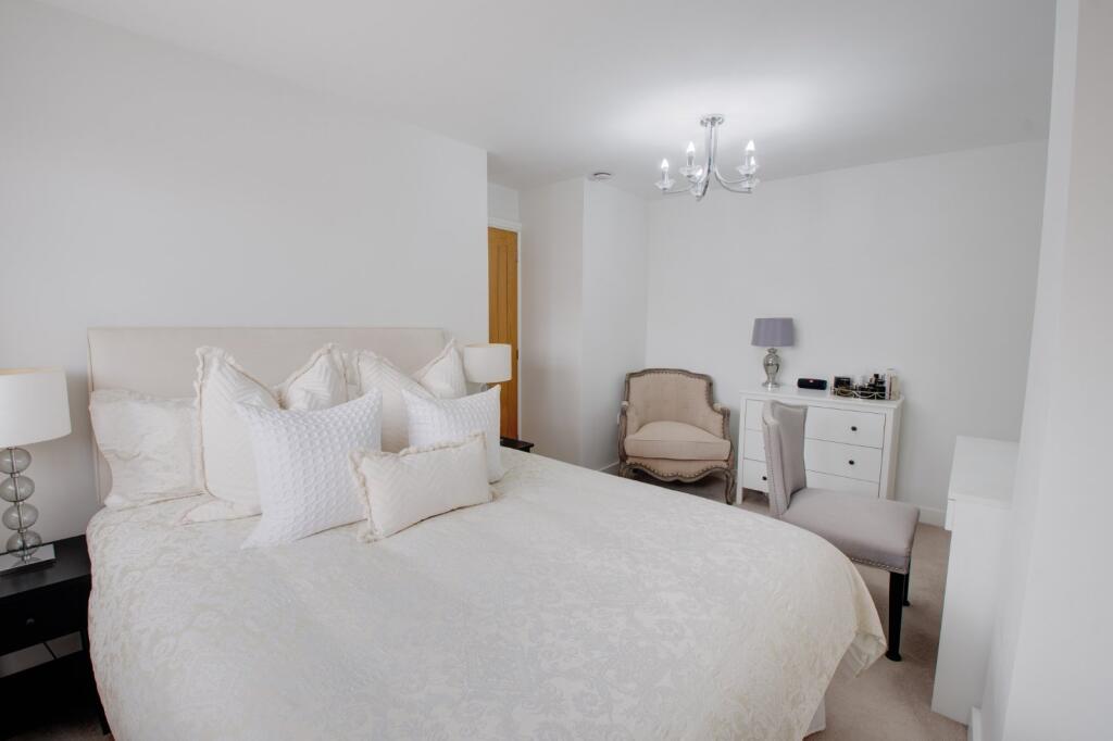 Additional image 11 of Deansway, Bromsgrove, Worcestershire, B61