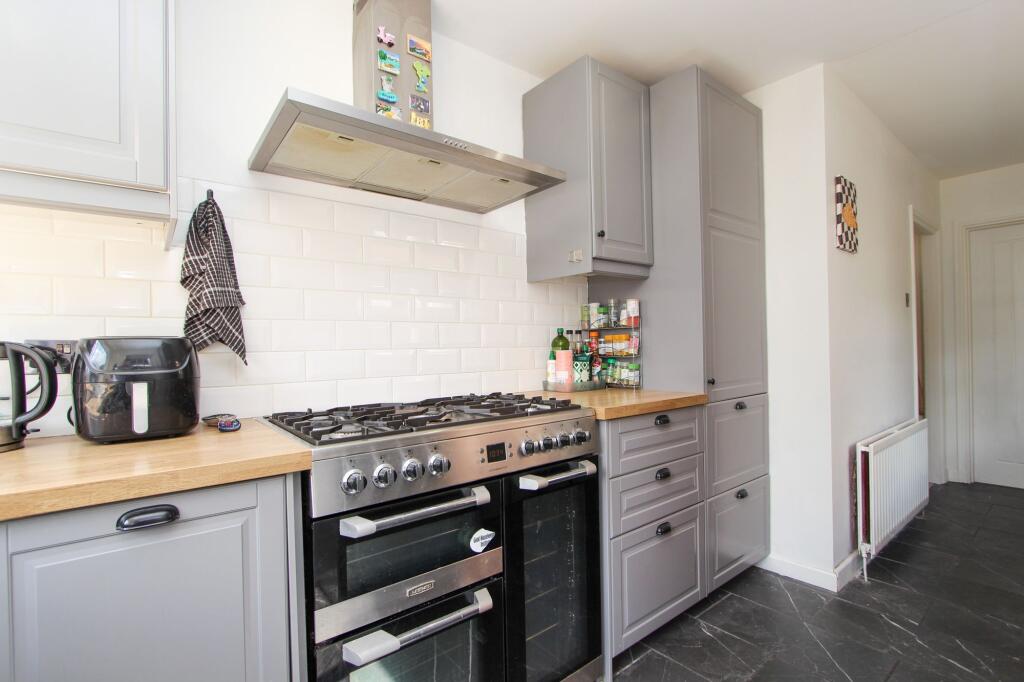 Additional image 10 of Green Lanes, Wylde Green, B73