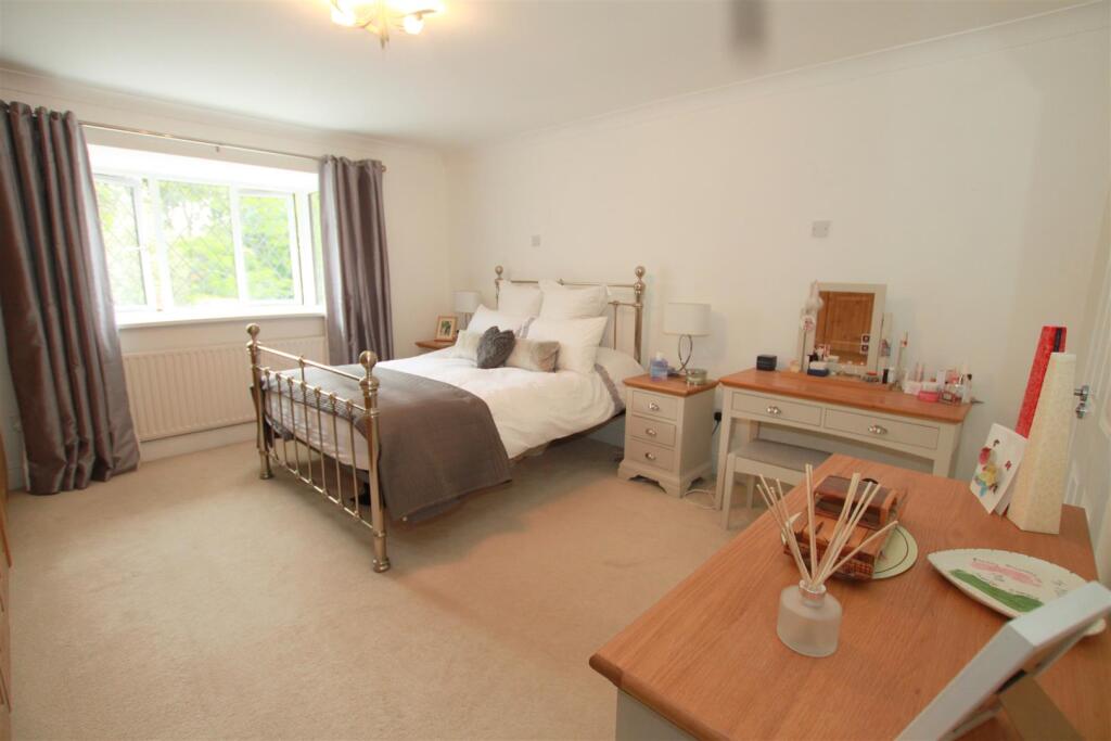 Additional image 13 of Stouts Lane, Bransgore, Dorset, BH23