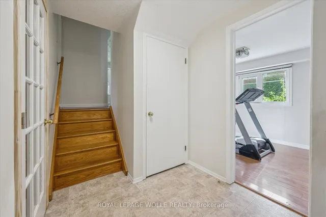 Additional image 17 of 218 Overlea Dr