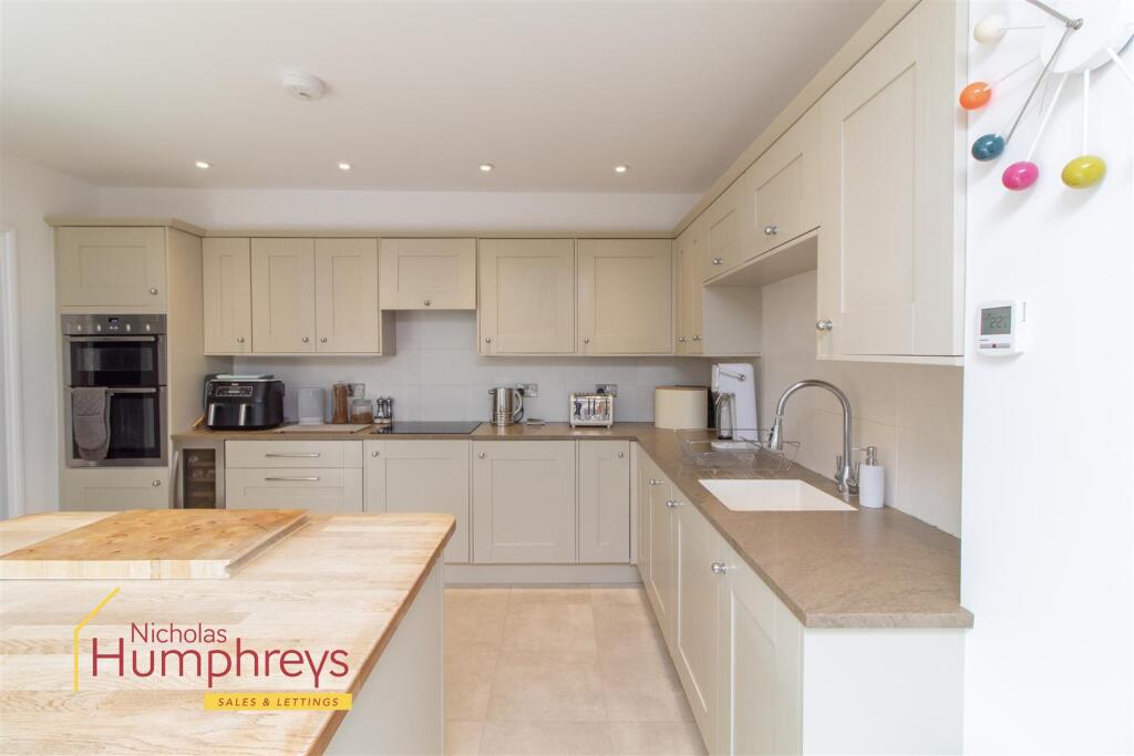 Additional image 16 of Wimborne Road, Colehill