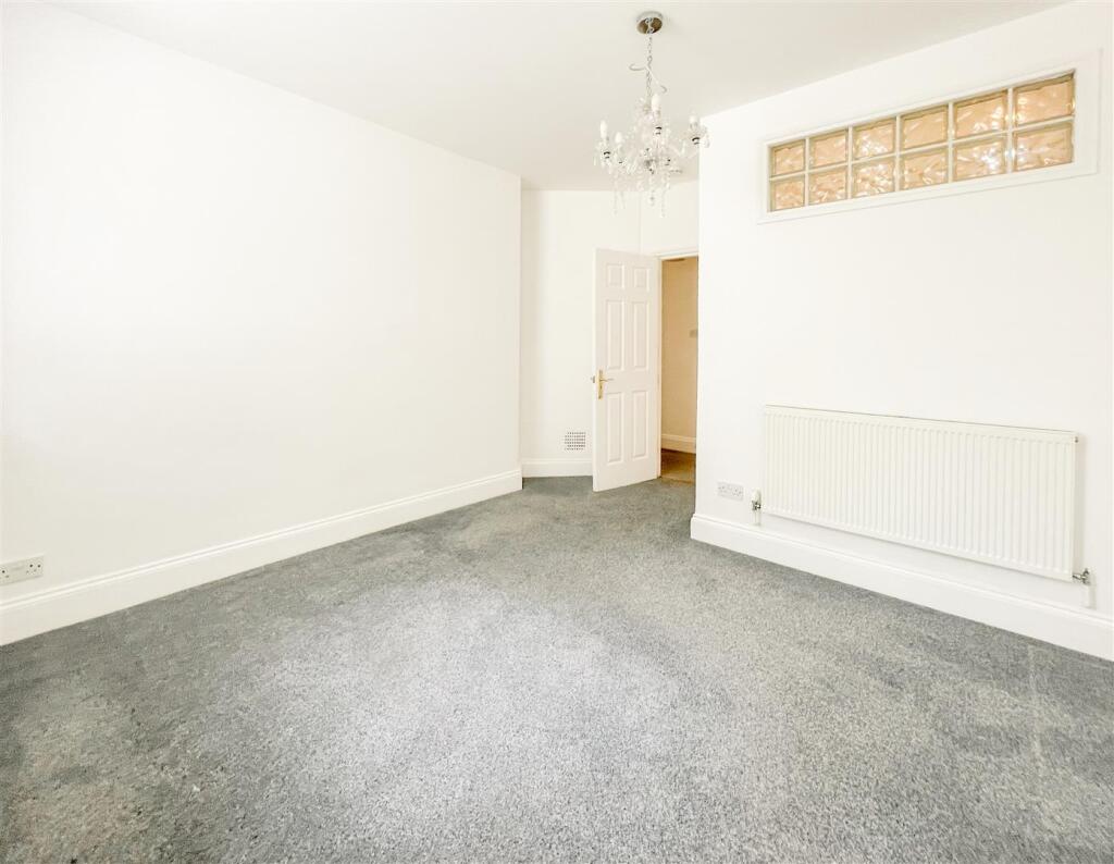 Additional image 9 of Devonshire Place, Eastbourne, BN21