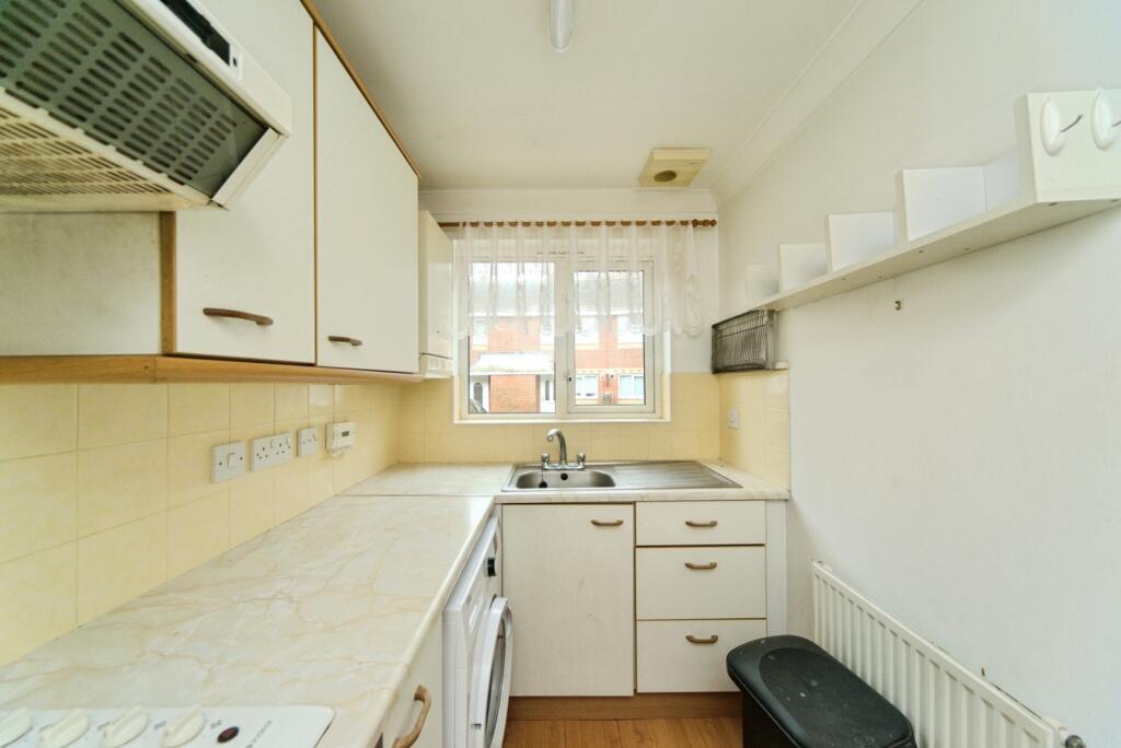 Additional image 5 of West Street Mews, Eastbourne, East Sussex, BN21