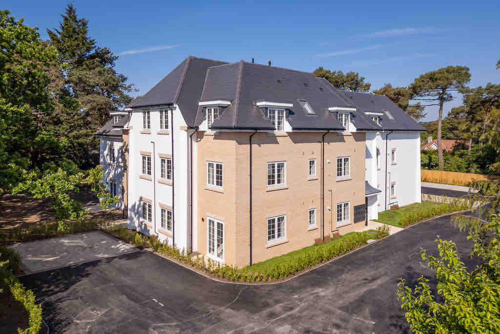 Additional image 13 of St Leonard’s , BH24 2NR