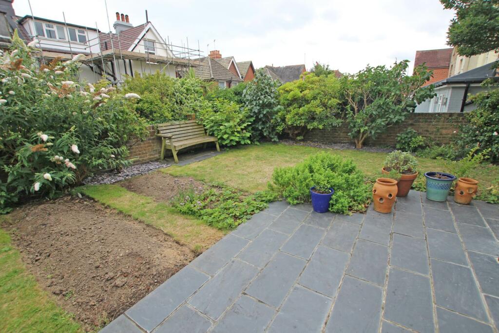 Additional image 18 of Bedford Grove, Eastbourne, BN21 2DU