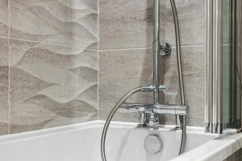 Additional image 7 of Canaway Court