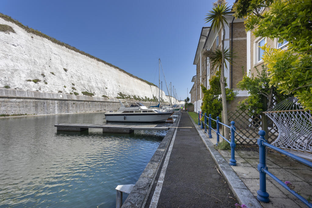 Additional image 21 of The Strand, Brighton, BN2