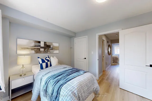 Additional image 17 of 20 Lightbourn Ave