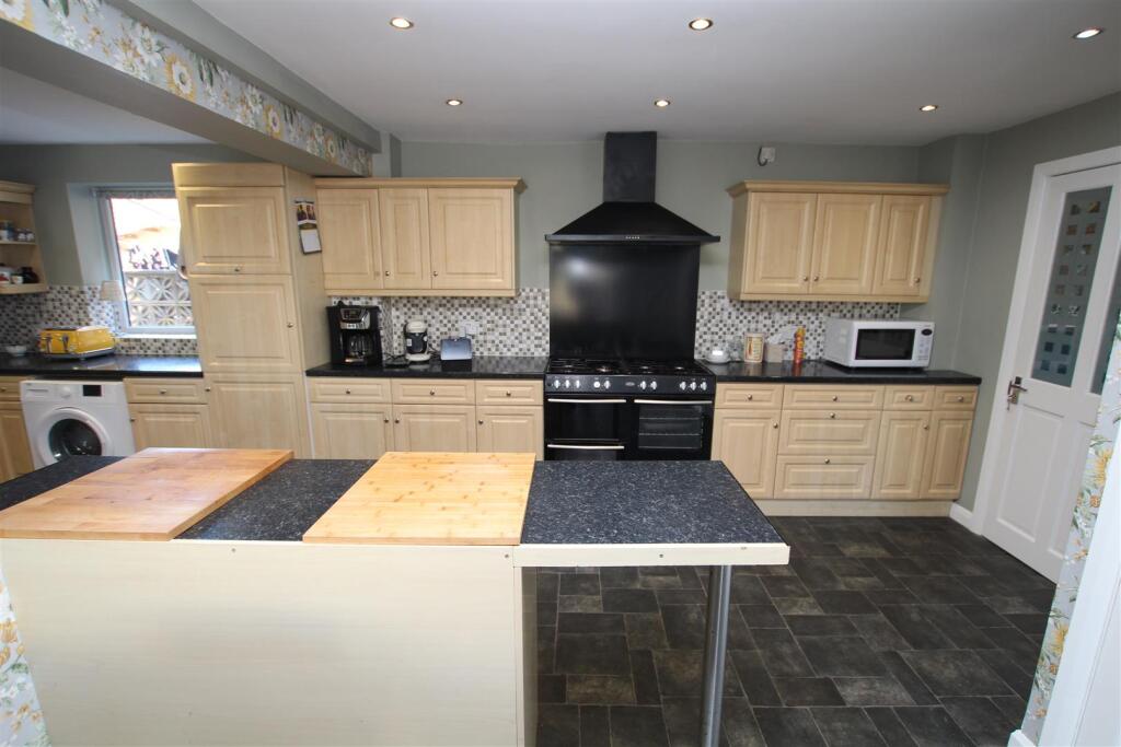 Additional image 10 of Tabbs Lane, Scholes, Cleckheaton