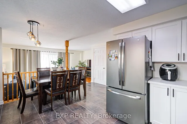 Additional image 14 of 3 Cotton Grass St