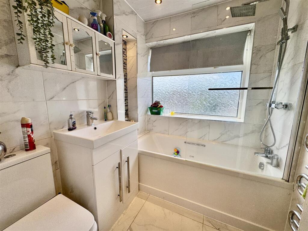 Additional image 5 of Victoria Court, Keighley, BD21 2SE
