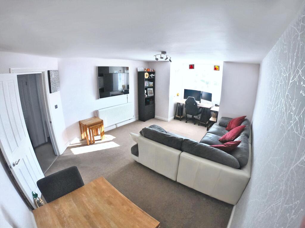 Additional image 2 of Central House, Central Avenue, Telscombe Cliffs, BN10 7LJ