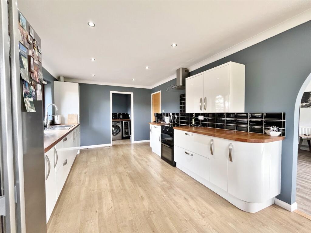 Additional image 19 of Noon Hill Drive, Verwood, Dorset, BH31