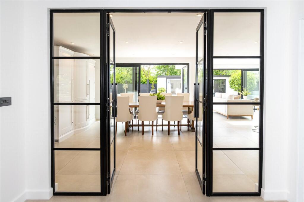 Additional image 12 of Springfield Avenue, Christchurch, Dorset, BH23