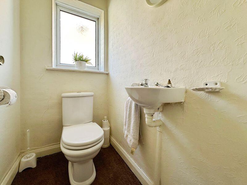Additional image 19 of Wensleydale Close, Bury