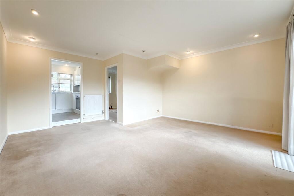 Additional image 3 of Rowan Close, St Albans, Herts, AL4