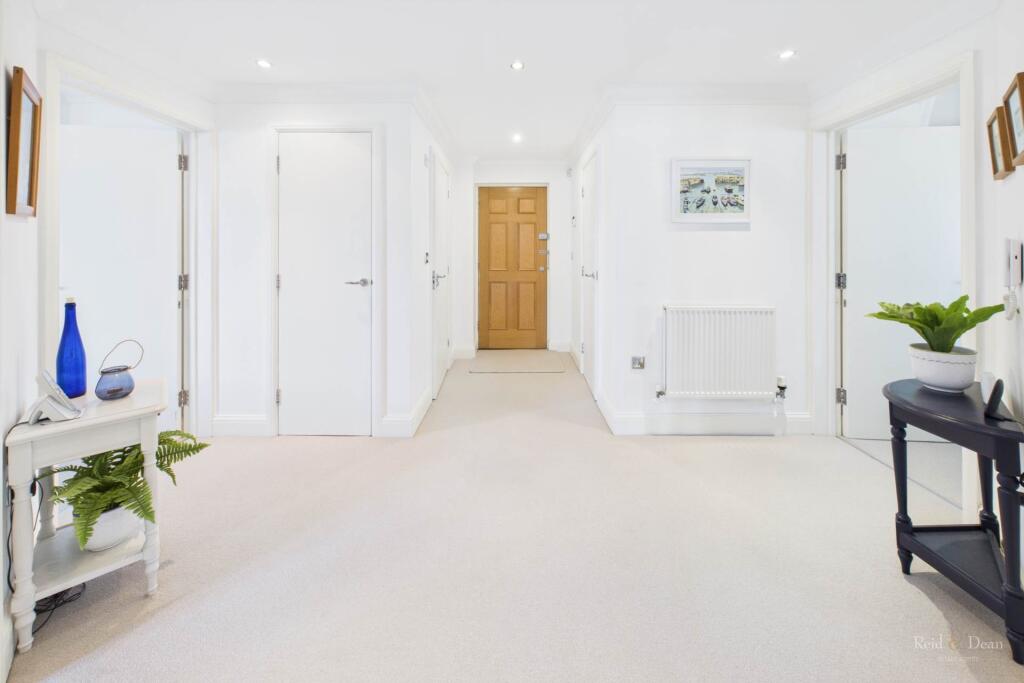 Additional image 8 of Dominica Court, Sovereign Harbour