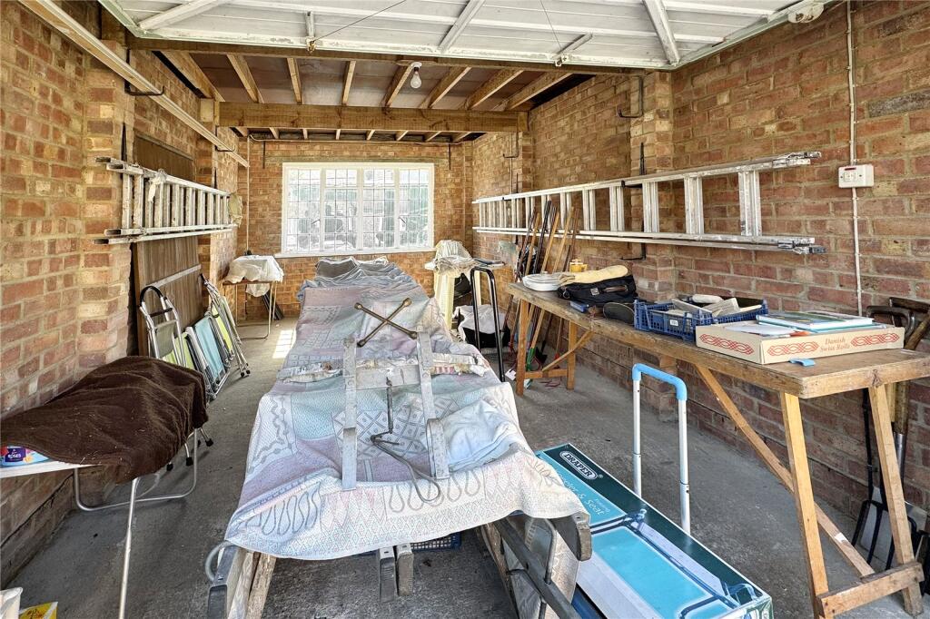 Additional image 18 of The Drills, High Street, Angmering