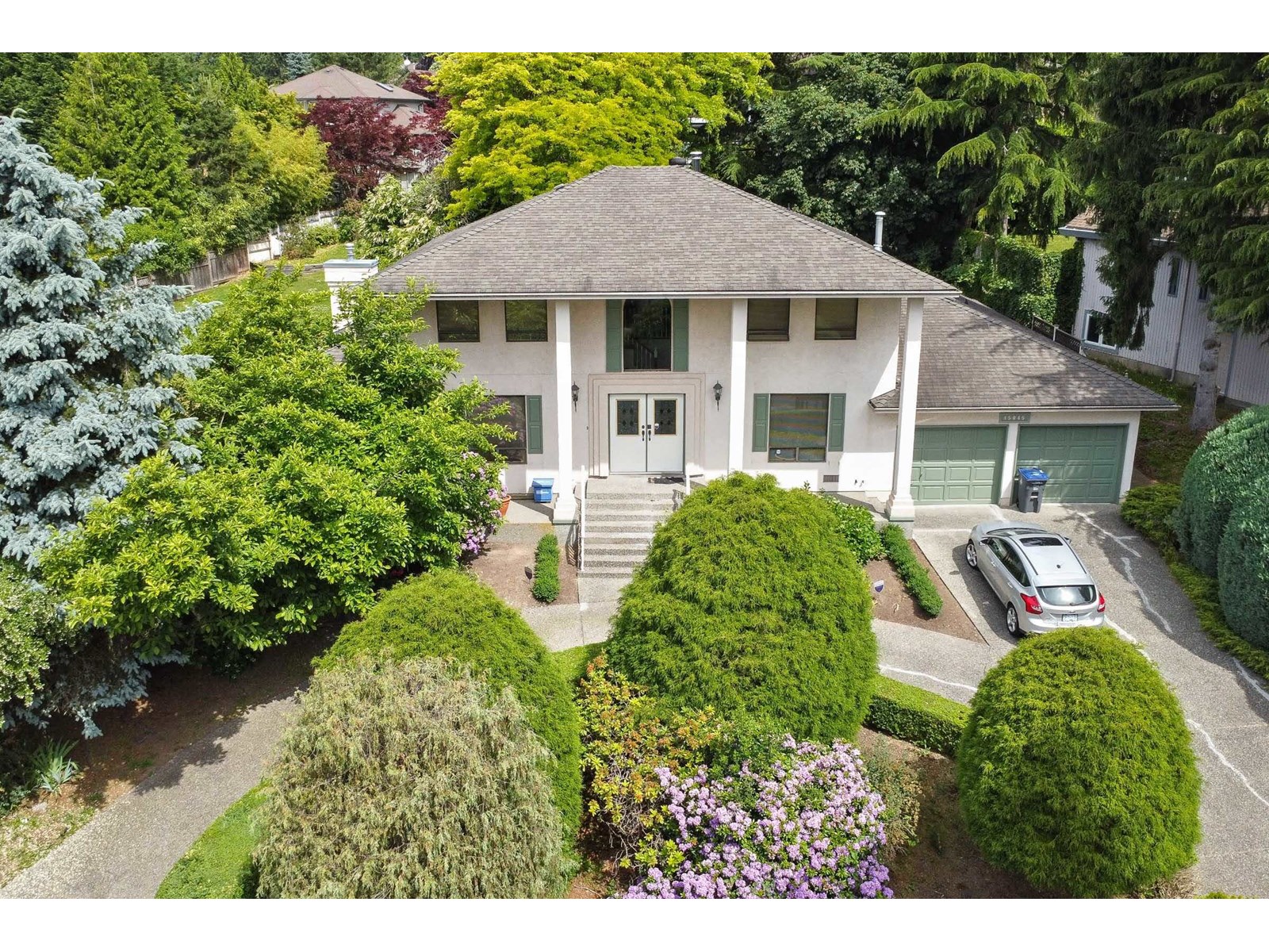 15045 80B AVENUE|Surrey, British Columbia V3S7B7