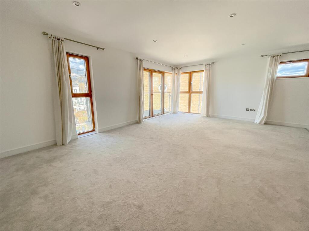 Additional image 15 of Midway Quay, Eastbourne, BN23 5DB