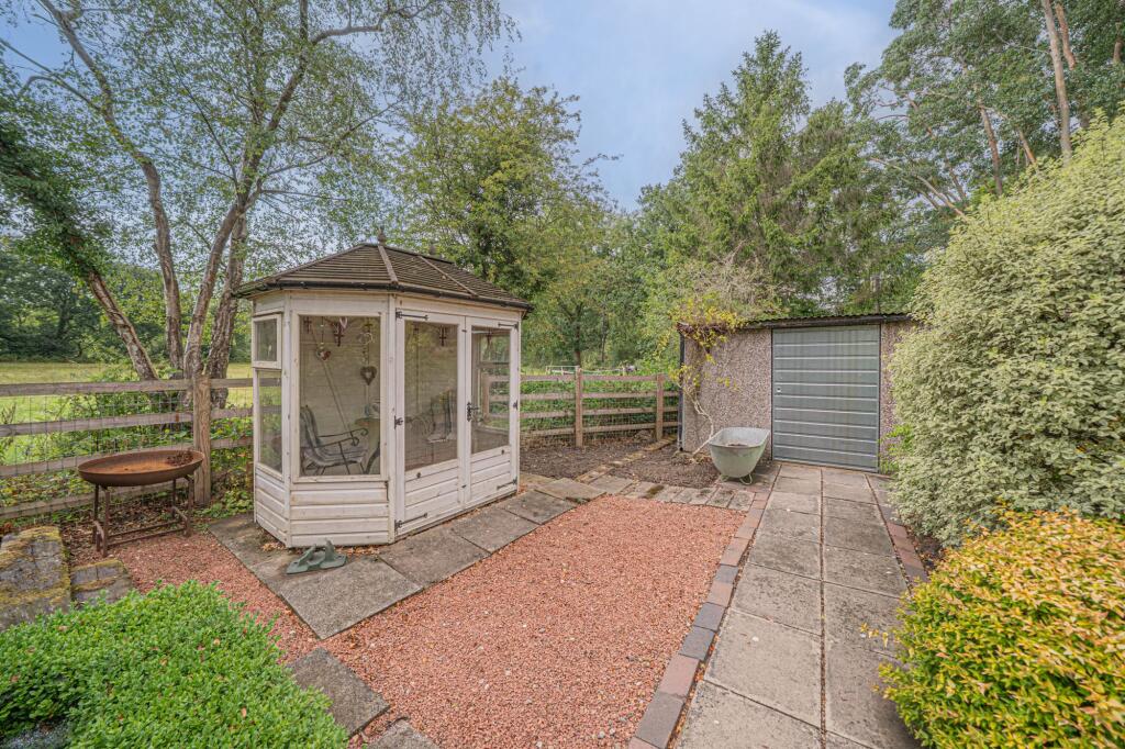 Additional image 30 of School Road, Hockley Heath, B94