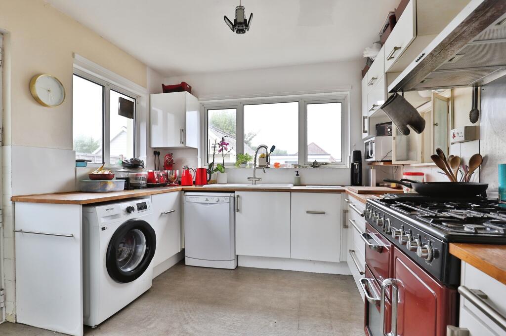 Additional image 7 of Apsley Crescent, Poole, BH17