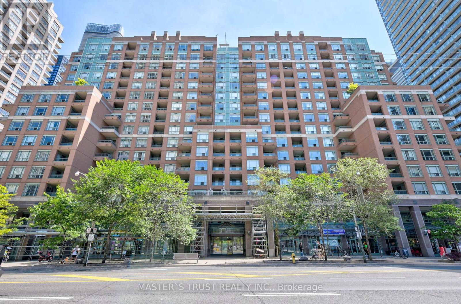 302 - 889 BAY STREET|Toronto (Bay Street Corridor), Ontario M5S3K5