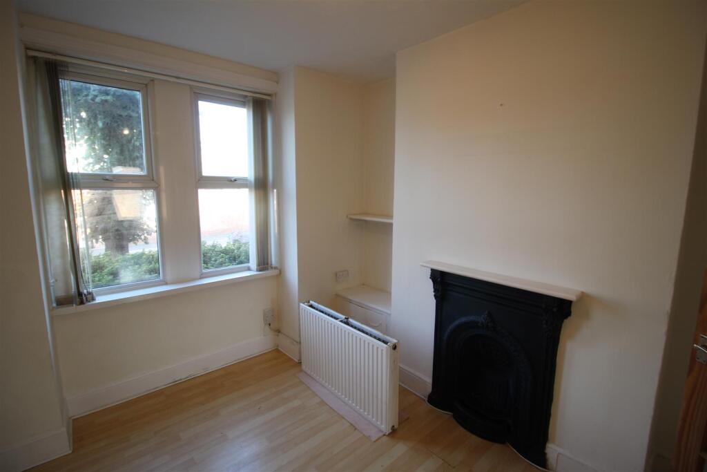 Additional image 10 of Garland Road, Longfleet, Poole