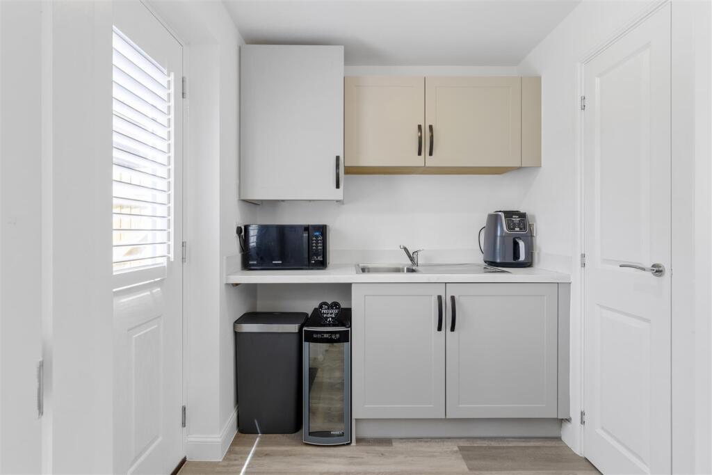 Additional image 10 of Brookwood Meadows, Atta Gardens, Westham