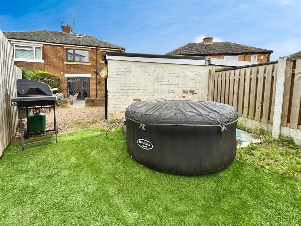 Additional image 20 of Moorside Gardens, Bradford, BD2 3RE
