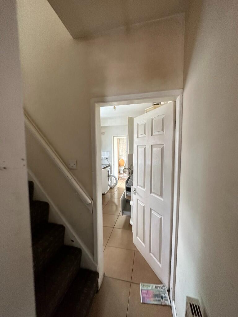 Additional image 2 of Topsham Road, Smethwick, West Midlands, B67