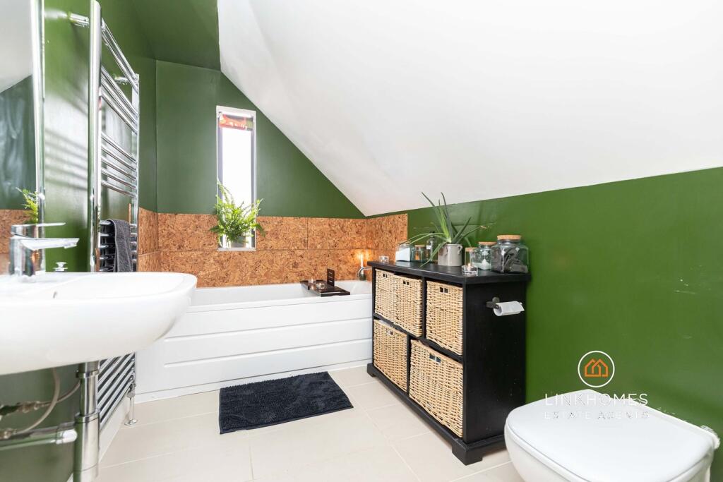 Additional image 24 of Insley Crescent, Broadstone, BH18