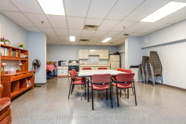 Additional image 43 of 3267 King St Unit 604