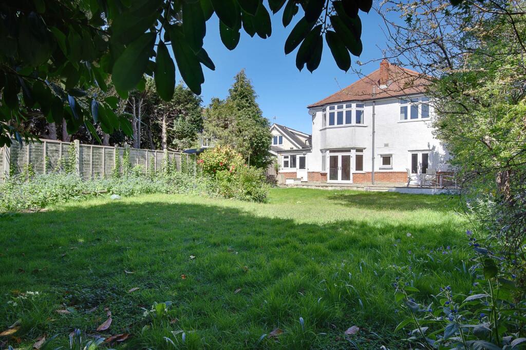 Additional image 44 of Richmond Park Avenue, Queens Park, Bournemouth BH8 9DR