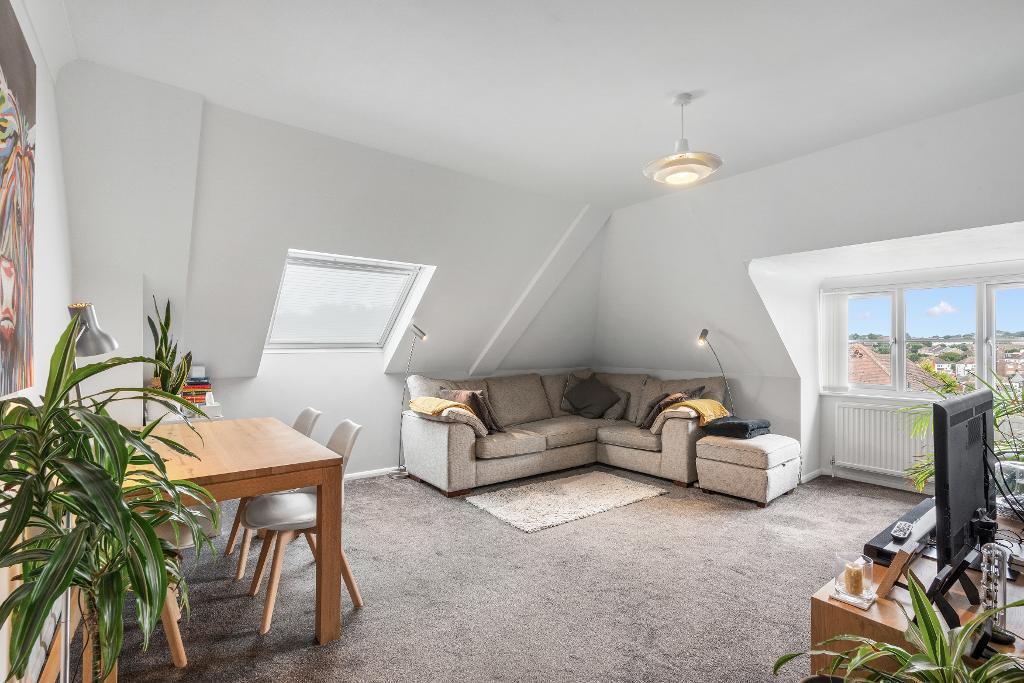 Additional image 3 of Shortlands, East Albany Road, Seaford, East Sussex, BN25 1TU