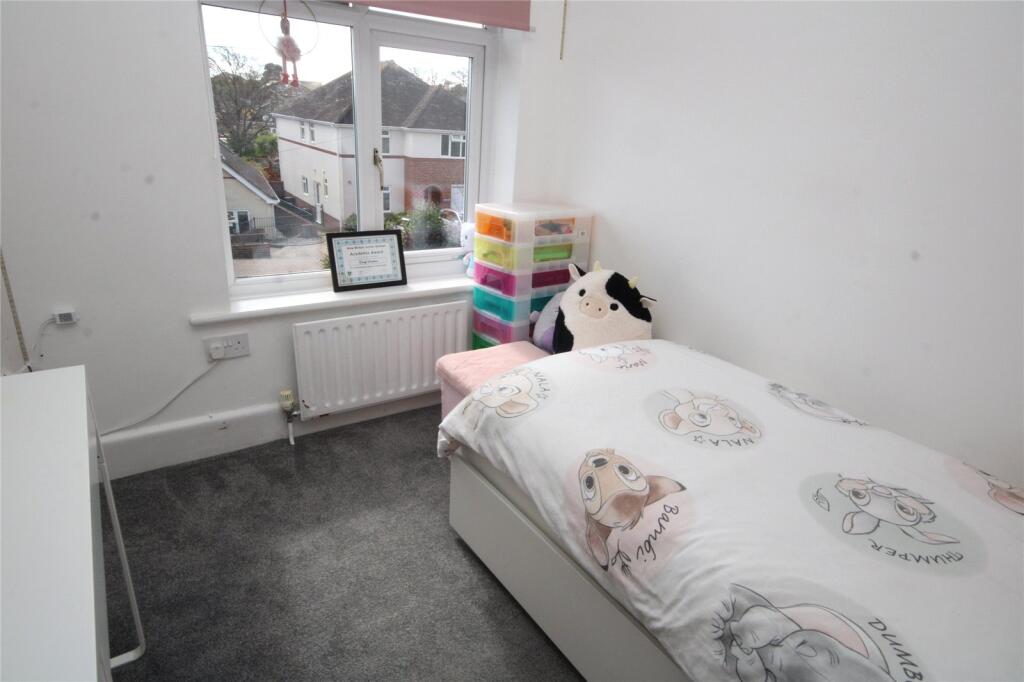 Additional image 11 of Barton Court Avenue, Barton on Sea, New Milton, Hampshire, BH25