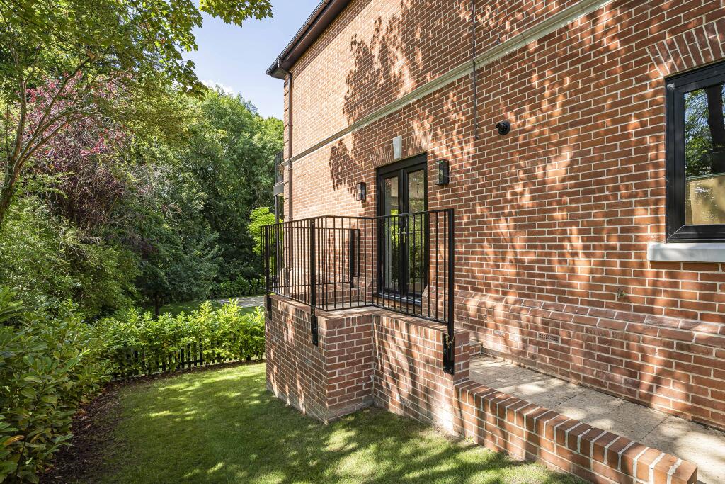 Additional image 22 of Mulberry Manor, New Road, Welwyn, Hertfordshire, AL6