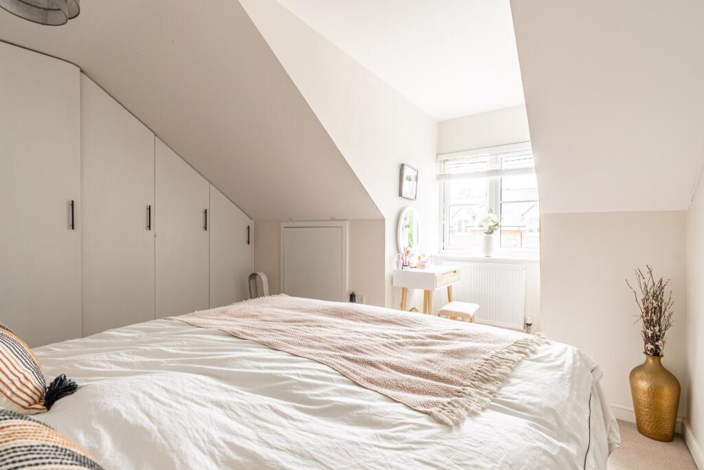 Additional image 13 of Neville Close, St. Albans, Hertfordshire, AL3