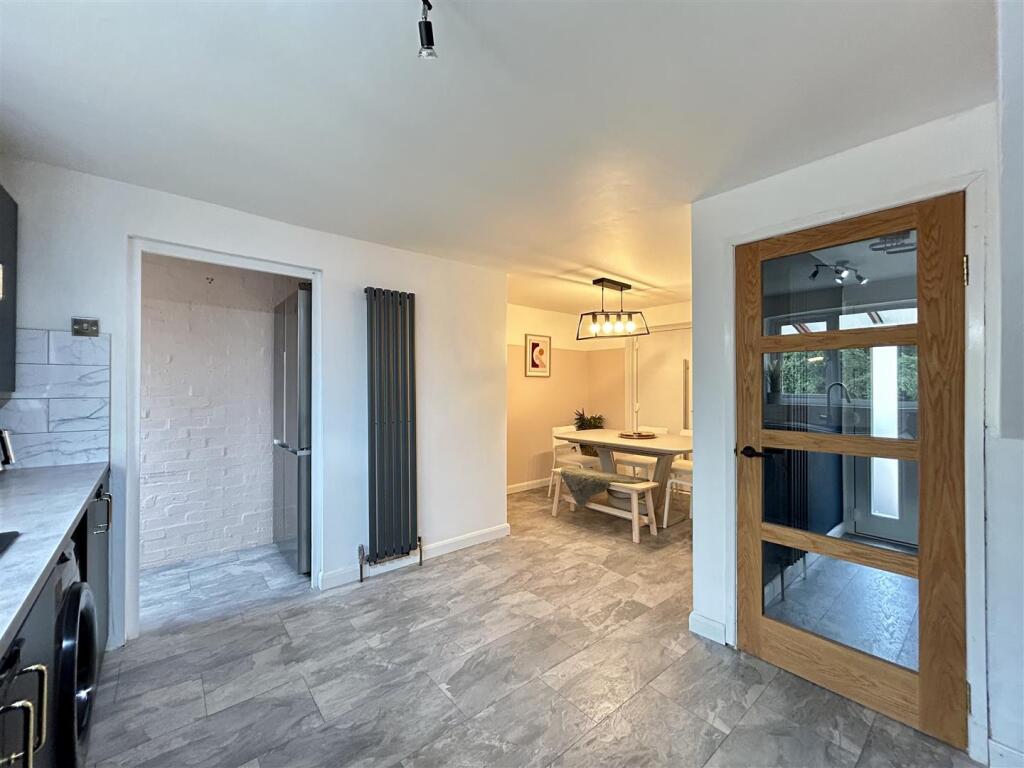 Additional image 8 of Waverley Crescent, Romsley, Halesowen