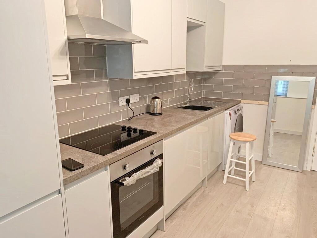 Additional image 7 of Oriental Place, Brighton, Sussex, BN1