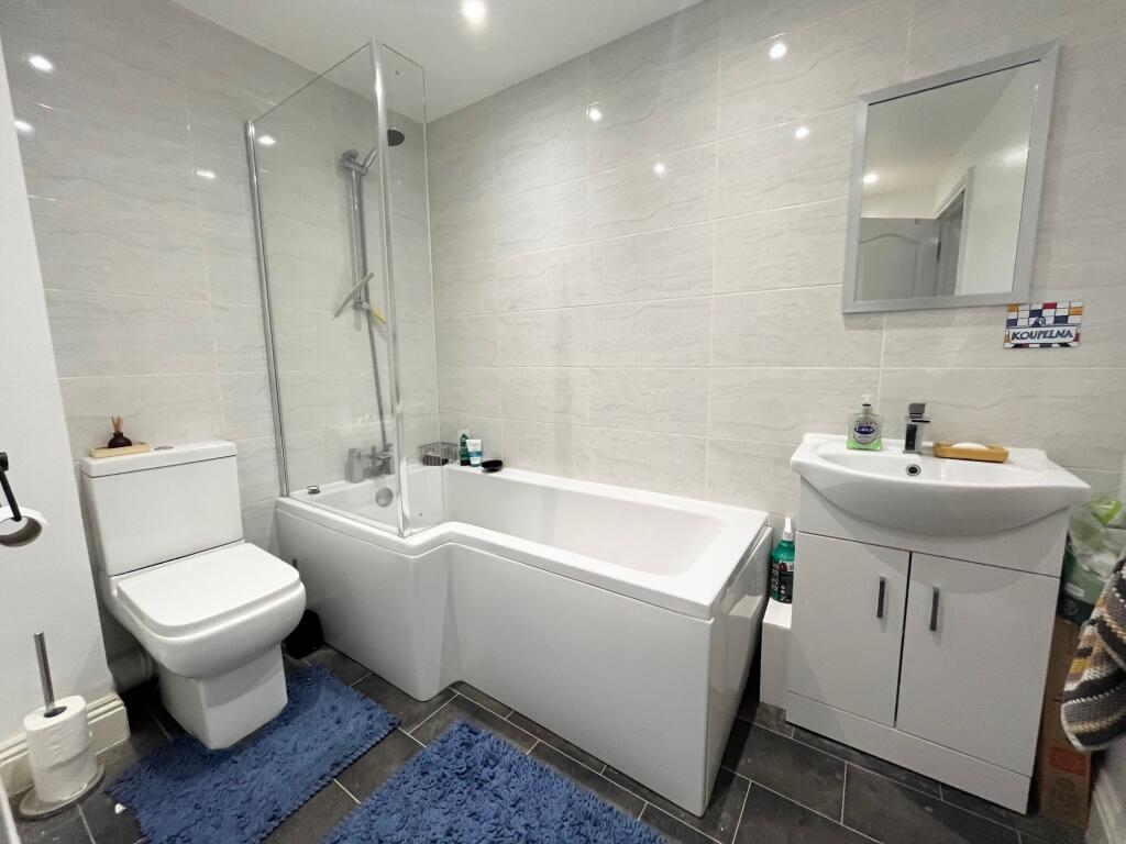 Additional image 6 of The Topiary, Poole