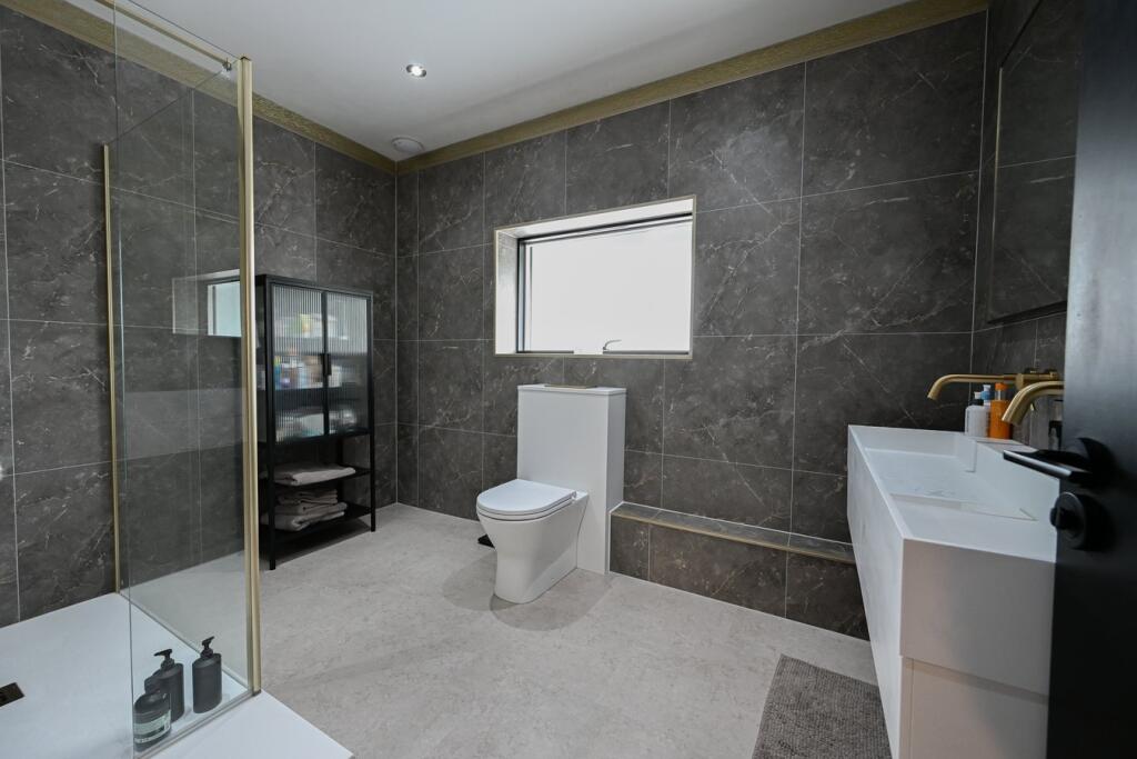 Additional image 13 of Avon Avenue, Ringwood, St Ives, BH24